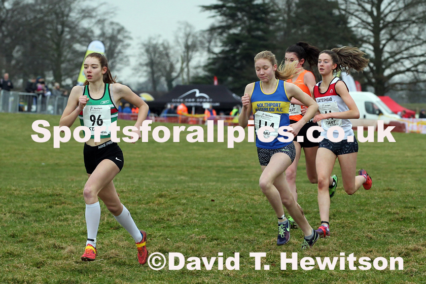 Womens under-17 Northern Cross Country Champs., Camp Hill Estate, Kirklington.  Photo: David T. Hewitson/Sports for All Pics